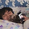 Нуждаюсь в объятиях пздц как сильно