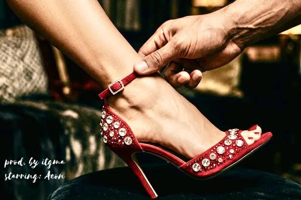 rhinestones on shoes