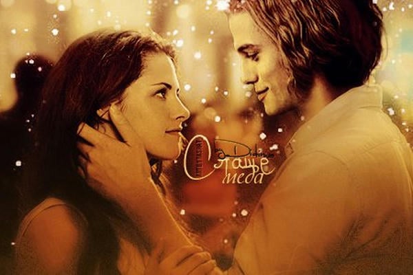 Бассейндегі жалаңаш қыздардың суреттері