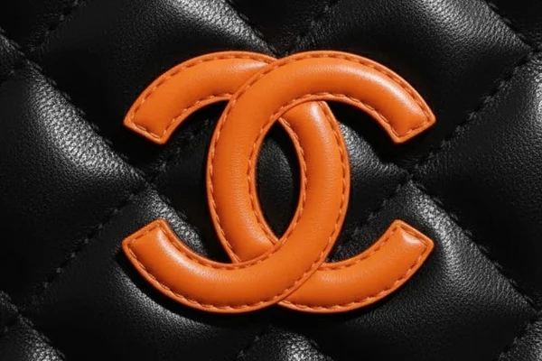 Логотип Chanel
